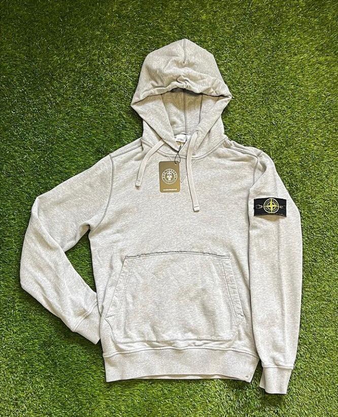 2 x 1 : Felpa Stone Island Cappuccio